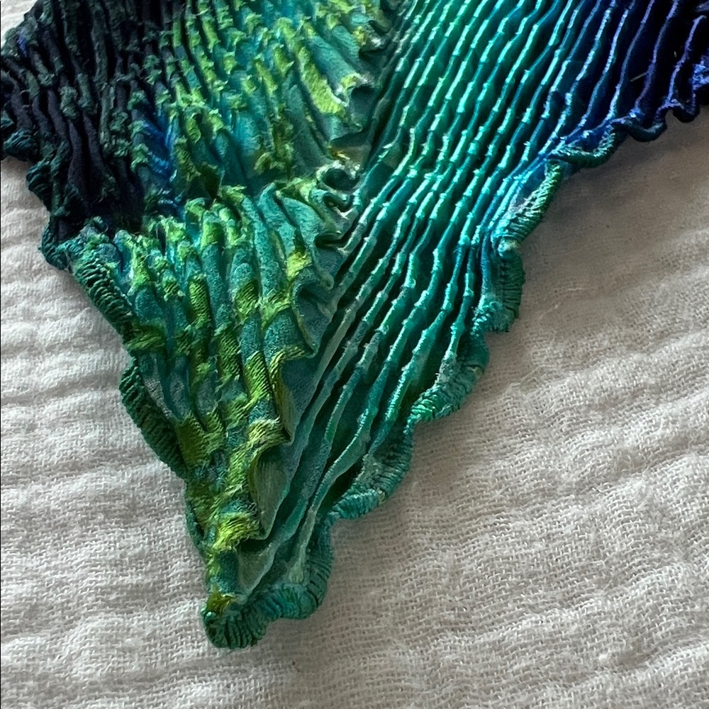 NWT • Shibori 100% Silk Scarf in Peacock • 22"x75" • Hand-Painted Wearable Art - Picture 8 of 15